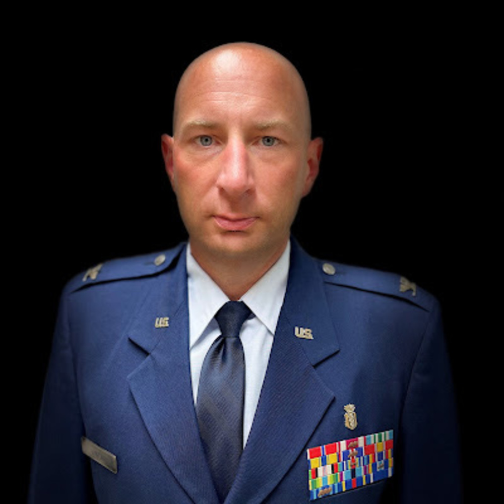 Meet your Posher, Bruce